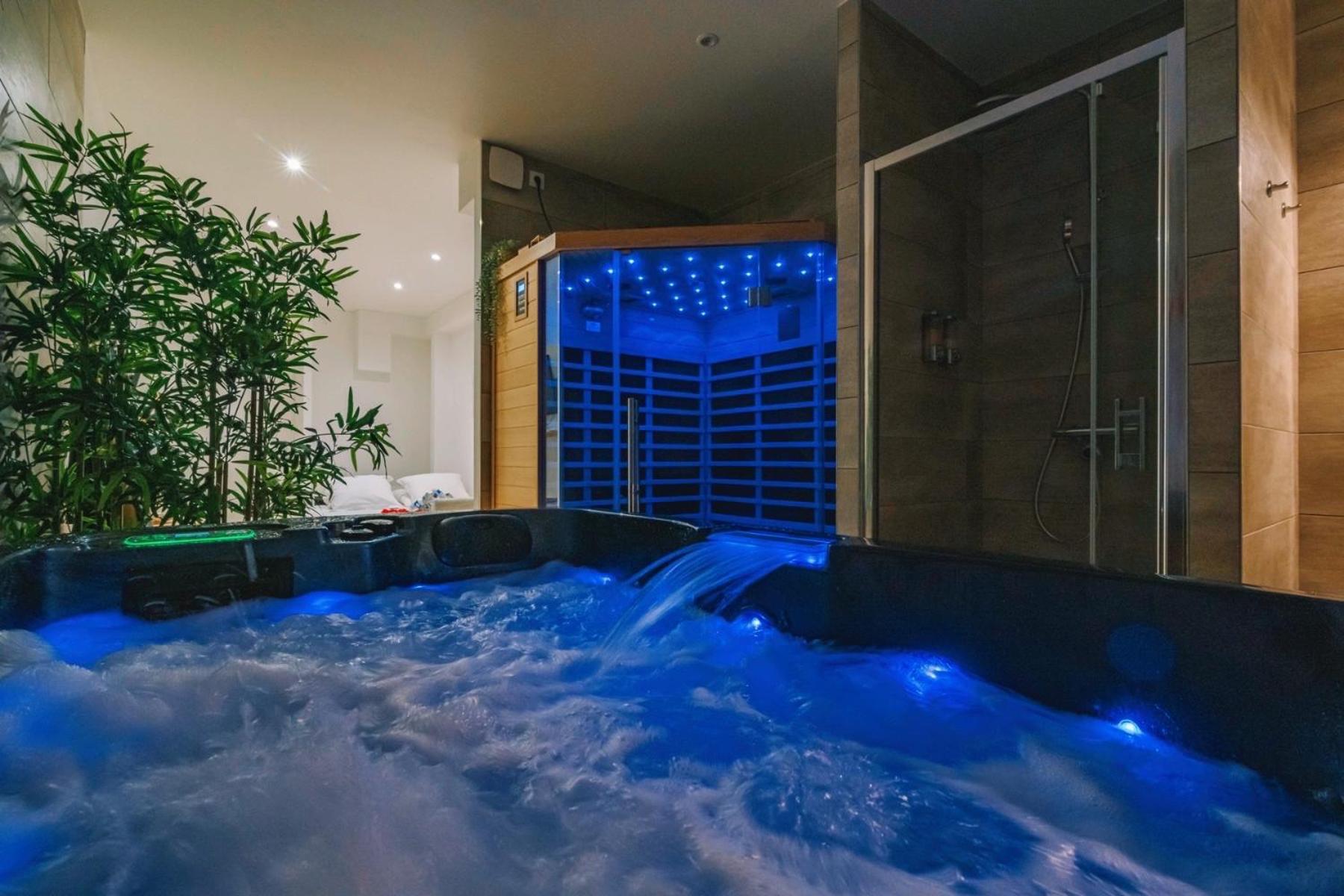 Spa Appartement O Temps Suspendu Reims Centre Sauna Et Jacuzzi Exterior photo